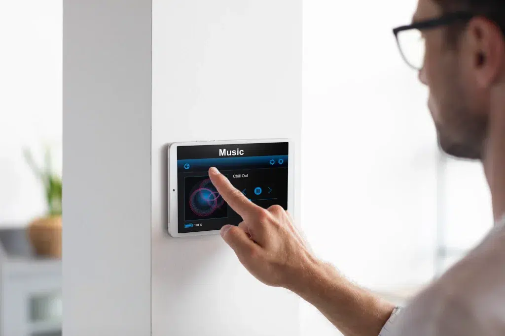 Man using smart lock